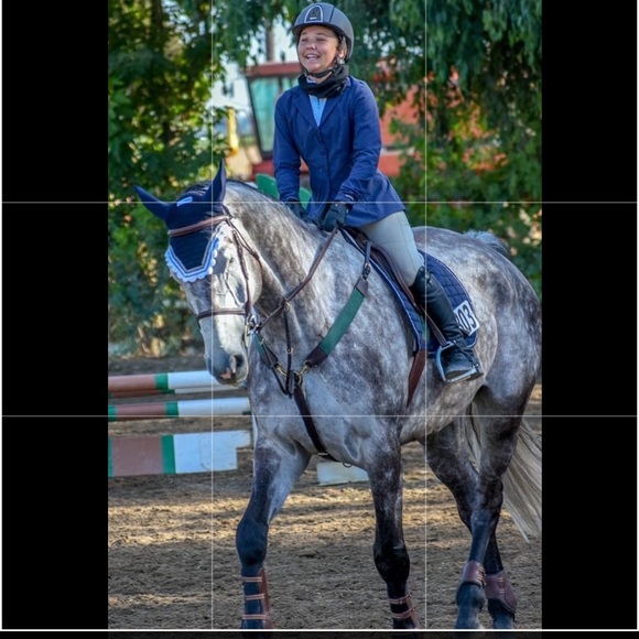 Get to know your Posher! - Picture 5 of 16